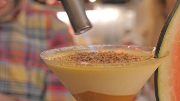 Krem brulee z owocami lub cukrem karmelizowanym - obrazek 2